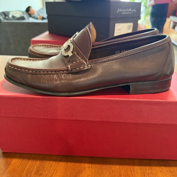 Salvatore Ferragamo “Horse -Bit” Brown Loafer Men’s size 10 pre-owned. - Picture 4 of 10